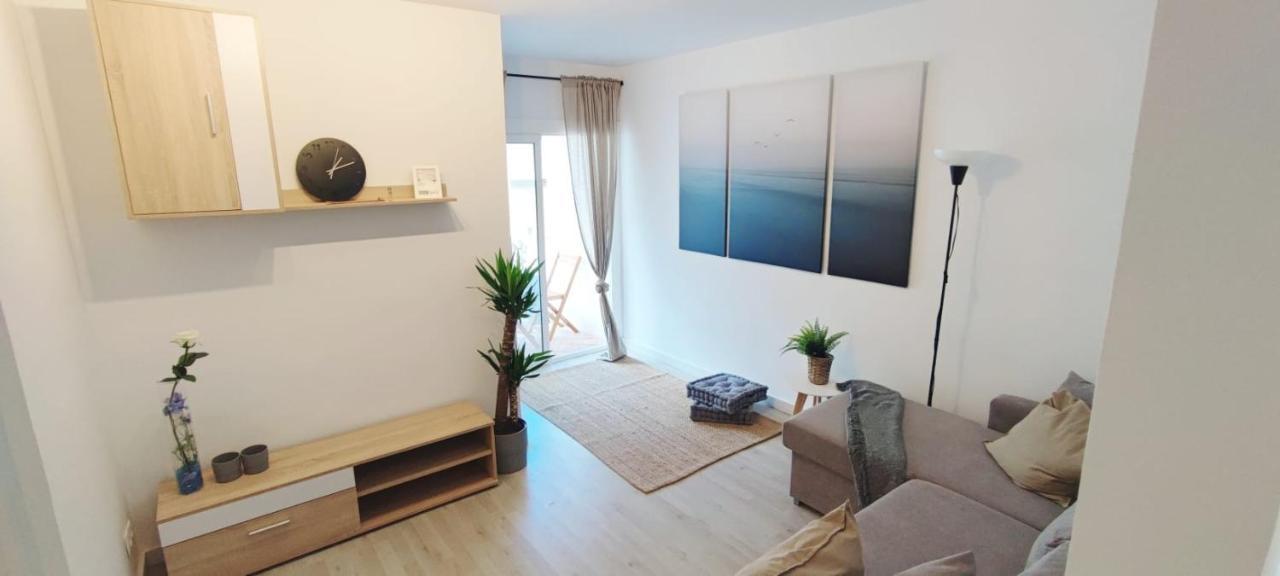 Piso Nuevo A 2 Minutos De La Playa Appartement Sant Feliu de Guíxols Buitenkant foto