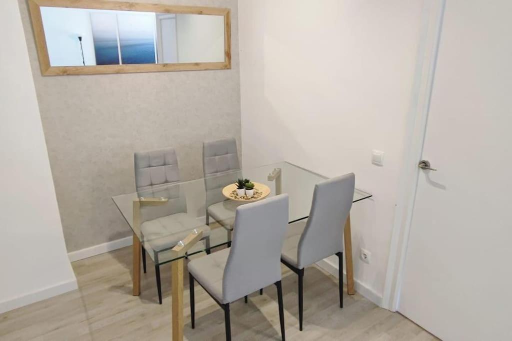 Piso Nuevo A 2 Minutos De La Playa Appartement Sant Feliu de Guíxols Buitenkant foto
